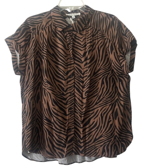 Rose & Olive Cap Sleeve Top Brown & Black Animal Print Button Up Collared  Large - Picture 1 of 4